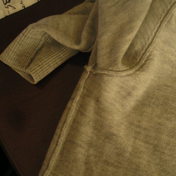 Merino Wool Sweater - Picture 2 of 3